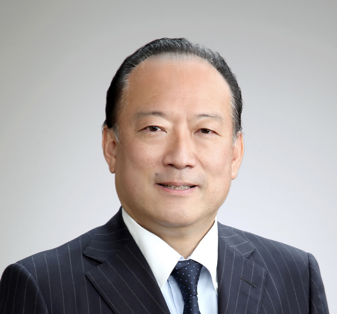 代表取締役社長  川﨑  享